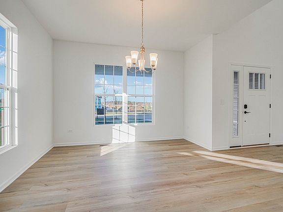 4th image of 10763 Chadsey Rd