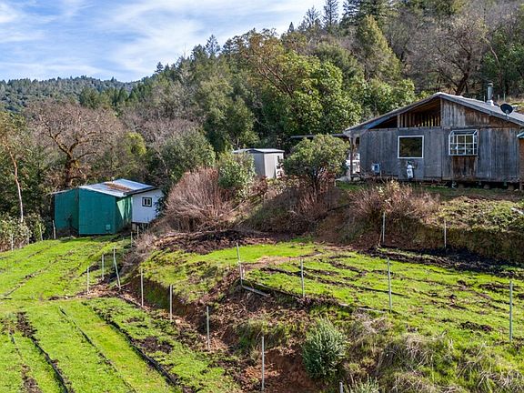 2nd image of 41575 Covelo Road