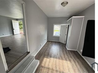 531 Chambers Rd, Ferguson, MO 63135