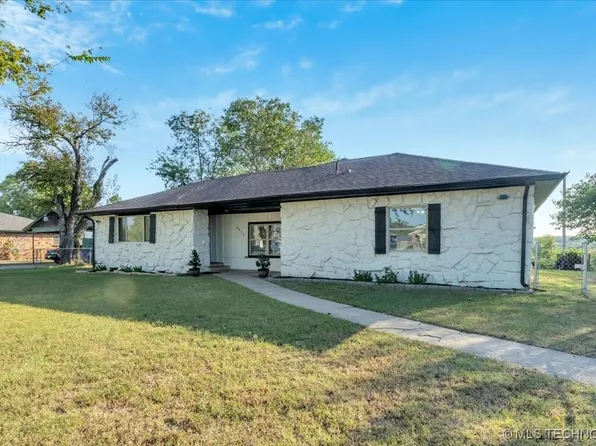 6033 S 31st West Ave, Tulsa, OK 74107