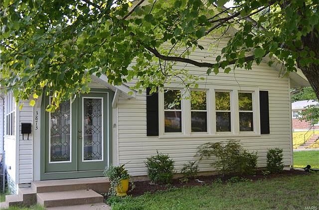 1st image of 3873 Geraldine Ave