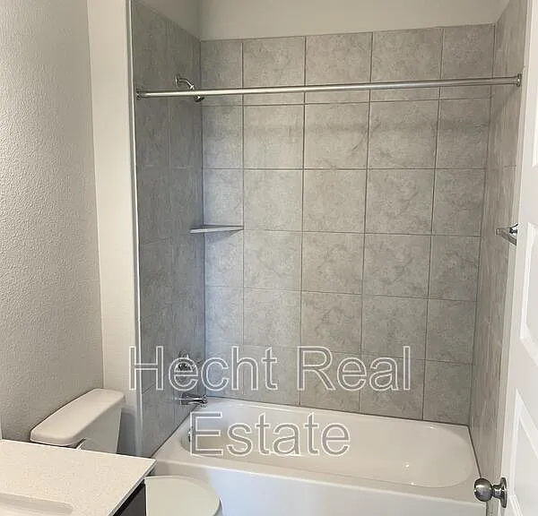 196 Fabion St — Photo 31