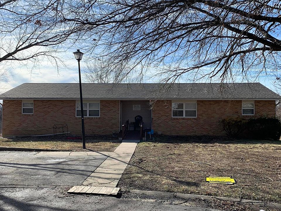 2nd image of 504 W Michael Ct #A & B