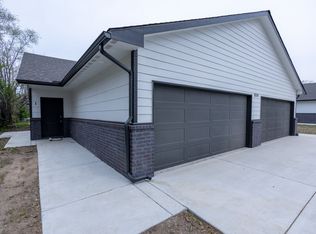 804 N Custer St #100, Wichita, KS 67203