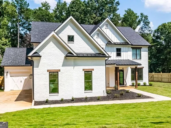 1388 Nelms Ct, Decatur, GA 30033