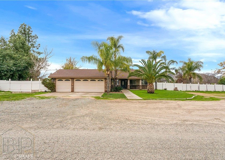 1st image of 21015 Norman Rd