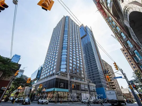 155 Yorkville Ave, Toronto, ON