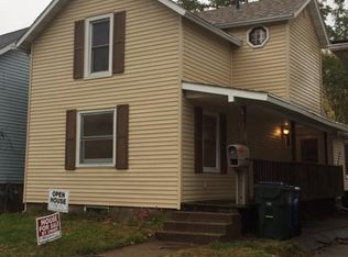 417 W 6th St, Muscatine, IA 52761