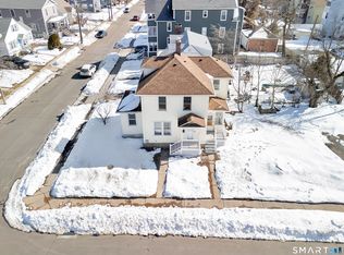 16 Goodsell Street, West Hartford, CT 06110