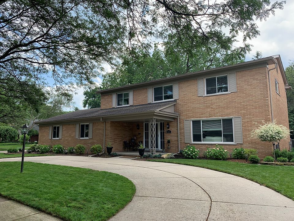 2nd image of 547 N Brys Dr
