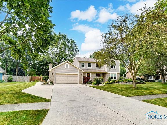 2nd image of 2211 Saratoga Dr