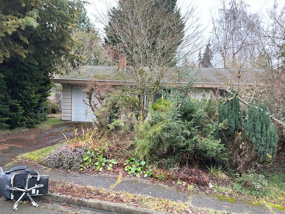 1st image of 4808 184th Pl SW