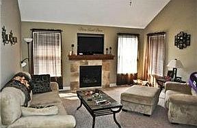 5th image of 242 S Whilshire Dr