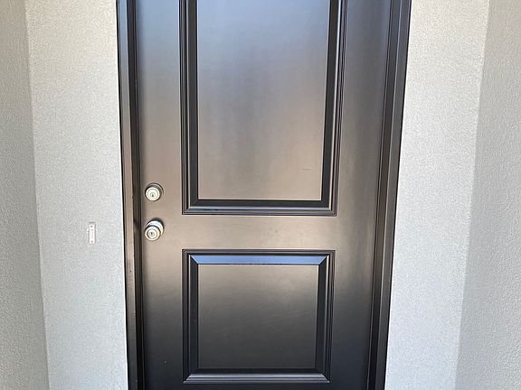 Tri-corn Black front door
