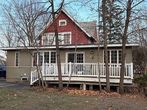 2nd image of 724 S Marshall Ave