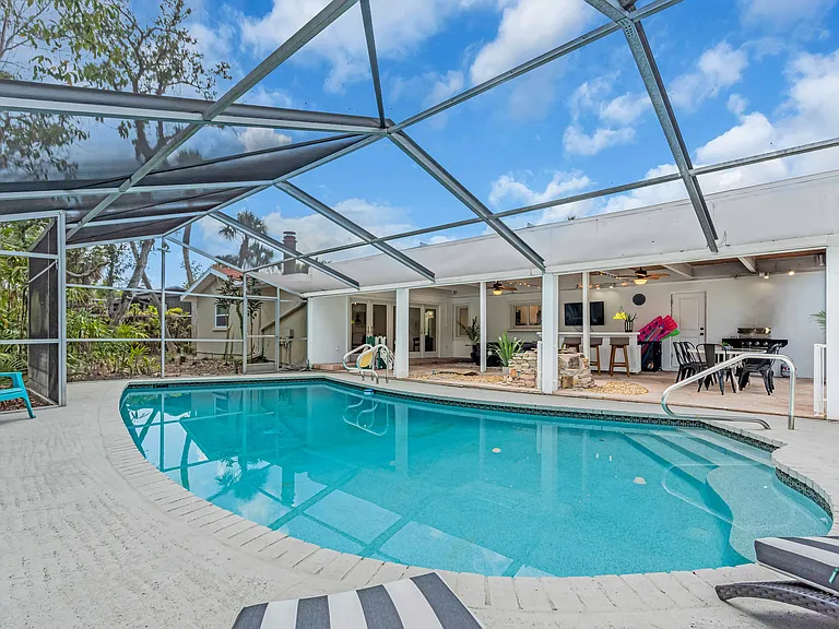 4421 Ocean Blvd — Photo 40
