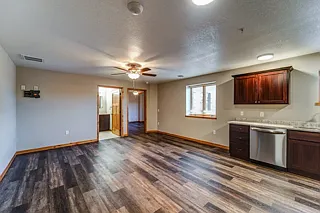 Sunset Place Apartments — Photo 67