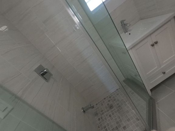 5th image of 119 Ludlow St APT 5F