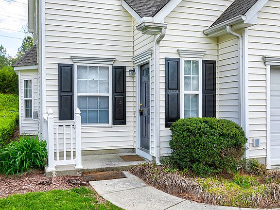 2nd image of 6533 Clarksdale Ln