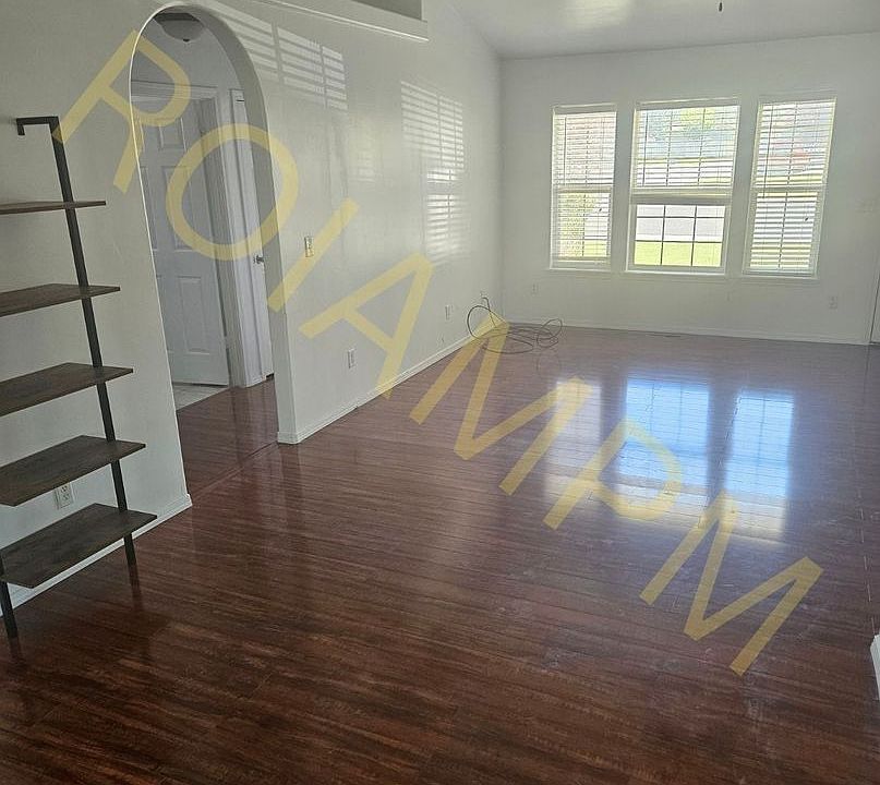 1st image of 1064 Arrow Wood Ct