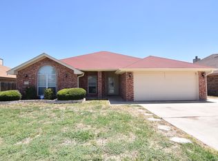 6200 Alexus Dr, Killeen, TX 76542