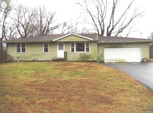 1410 Seiler Rd, Alton, IL 62002