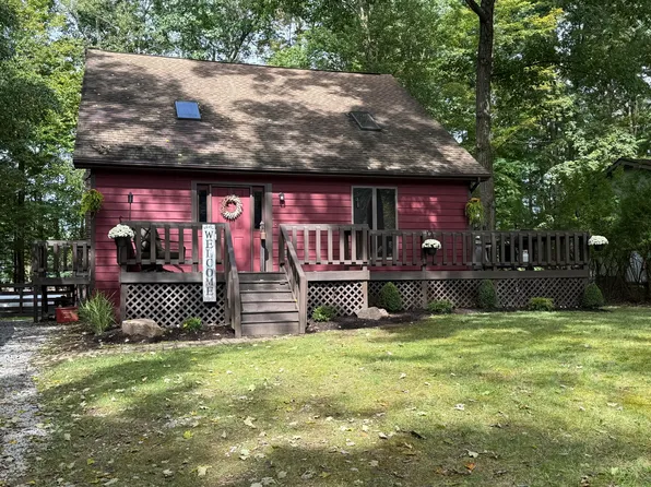 78 Lesser Antilles Ct, Du Bois, PA 15801