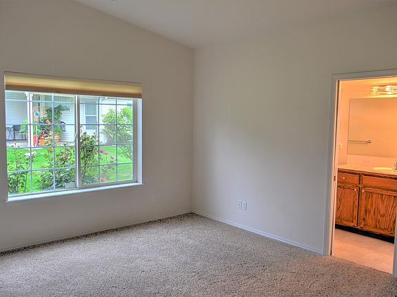 4th image of 22920 Sawgrass Ln