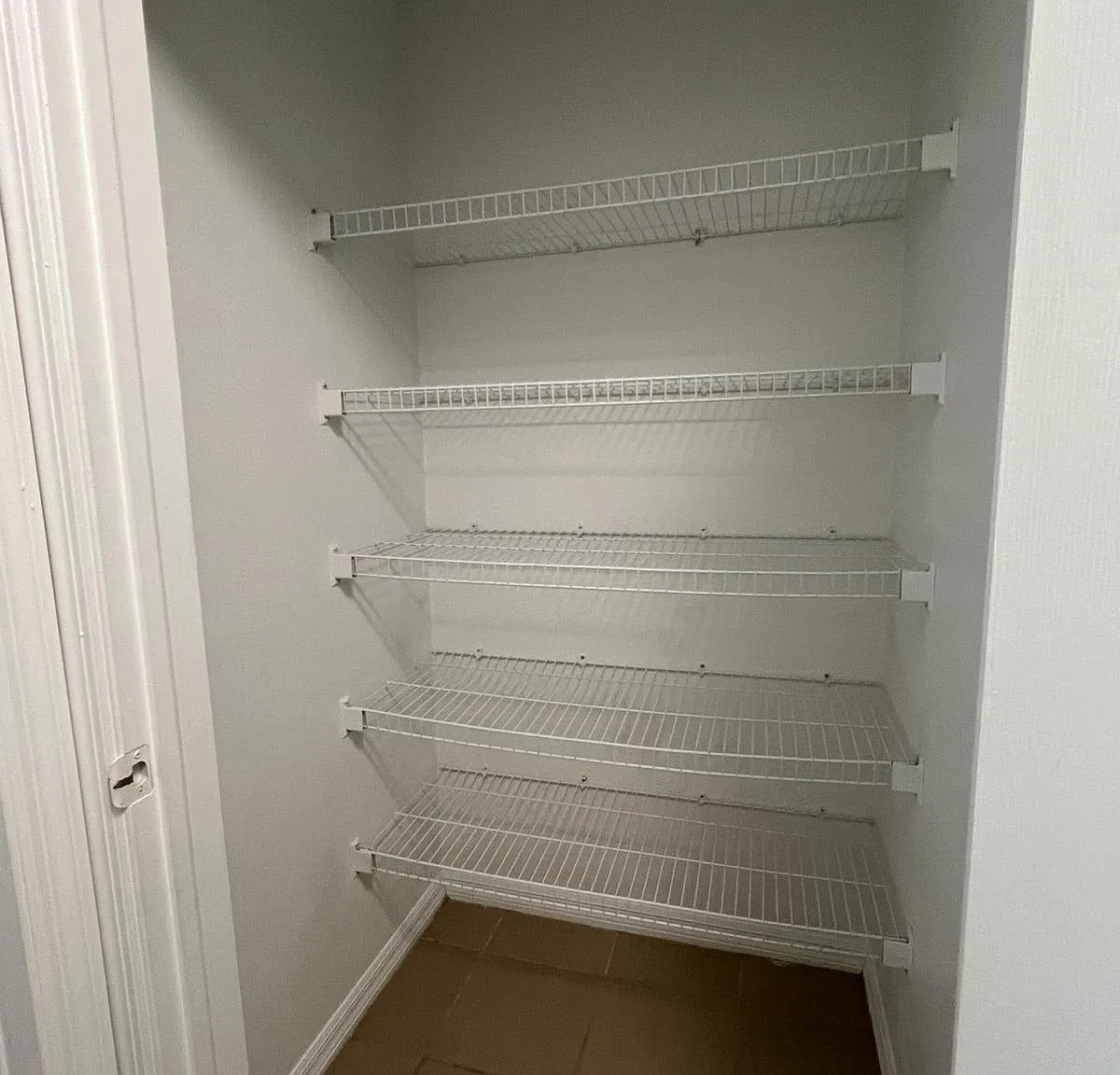 2 bed, 950 sqft, $1,018 — Photo 3