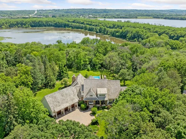 7317 Auto Club Rd, Bloomington, MN 55438