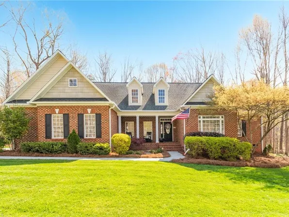 279 Old March Rd, Advance, NC 27006