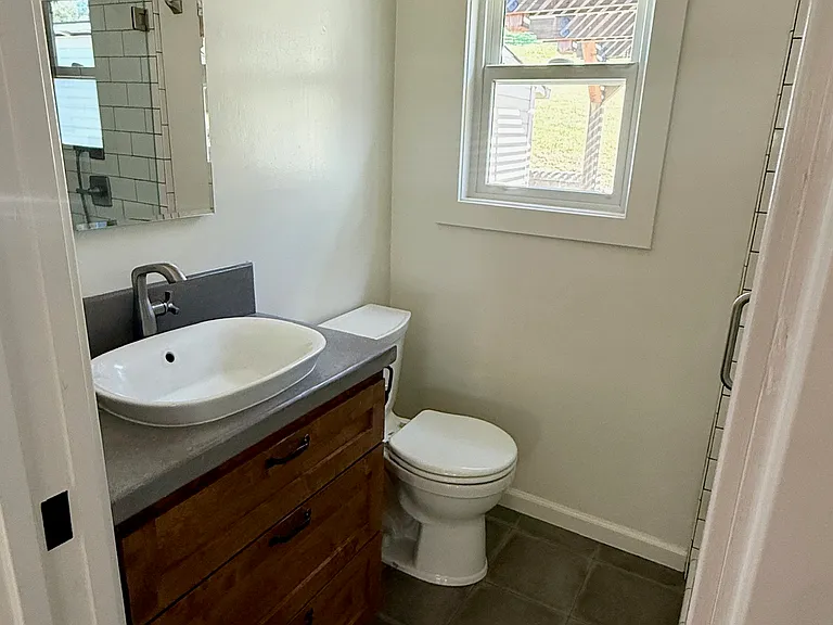 1201 Plum Tree Ln — Photo 8