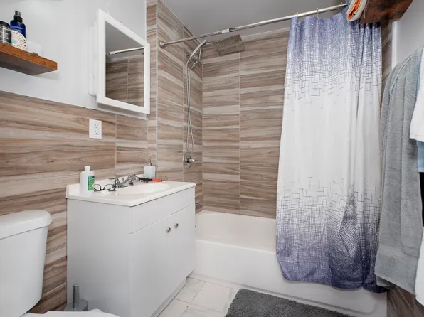 229 West 136th Street image 7 of 21