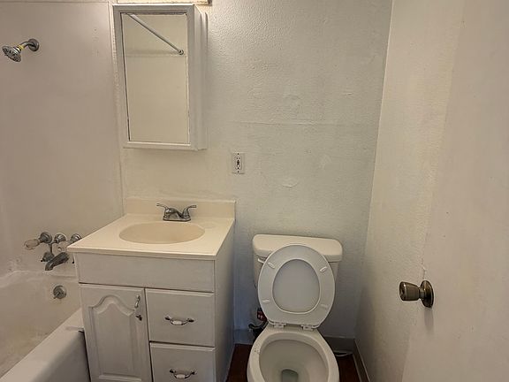 5th image of 1453 S 308th St APT 4