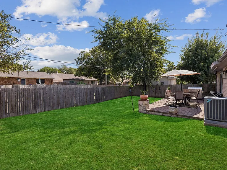 153 W Way Dr — Photo 20