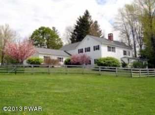 360 Wanoka Rd, Honesdale, PA 18431