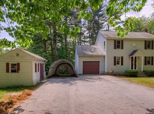 4 Proctor Rd, Pepperell, MA 01463