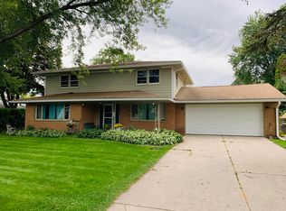 4336 S 15th St, Sheboygan, WI 53081