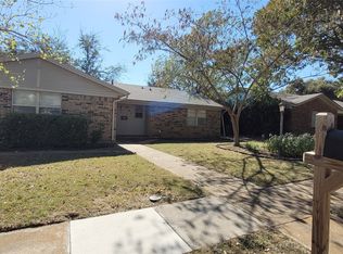 801 Redbud St, Crowley, TX 76036