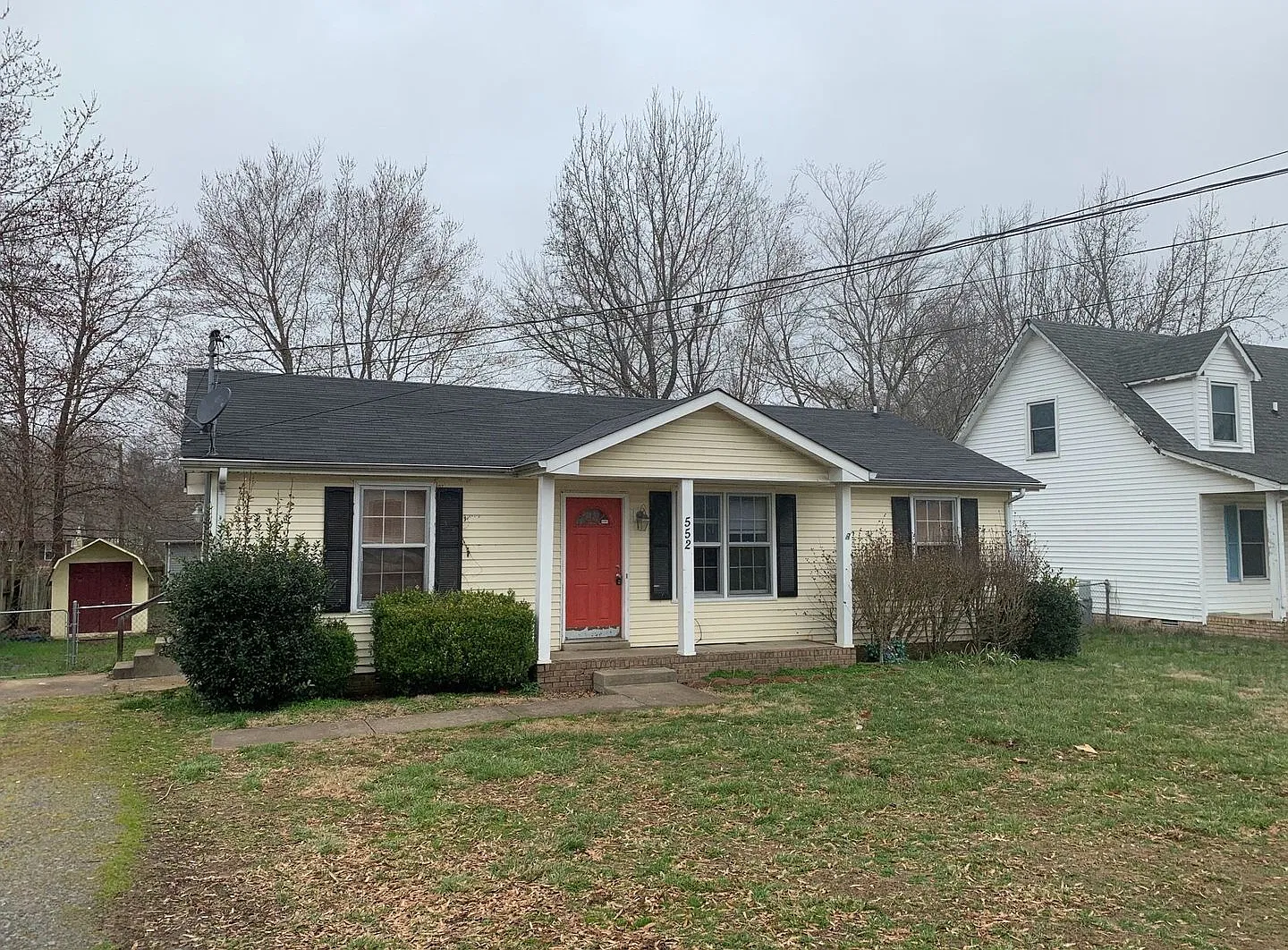 Close to Post 3/2 Bath Home! Fenced in backyard! — Photo 1