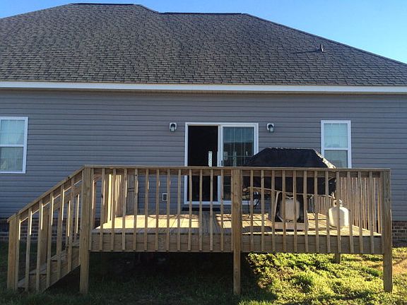 4th image of 203 Mary Frances Way