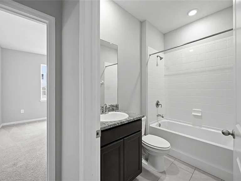 5719 Woodland Sage Dr — Photo 25