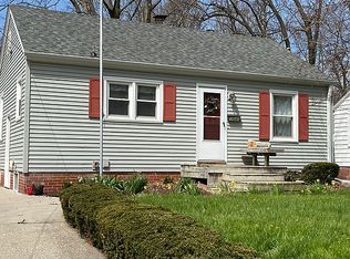 3840 41st St, Des Moines, IA 50310