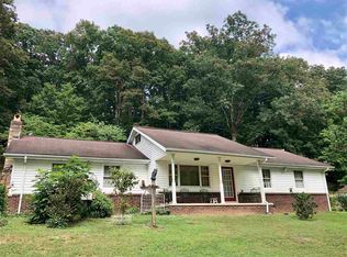 1324 Cedar Crest Dr, Huntington, WV 25705
