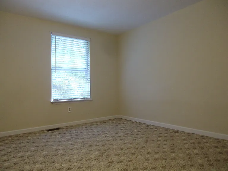 1709 Murad Ct — Photo 18