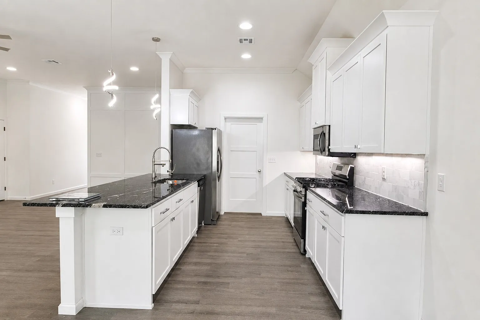 3229 S 212th E Ave — Photo 4