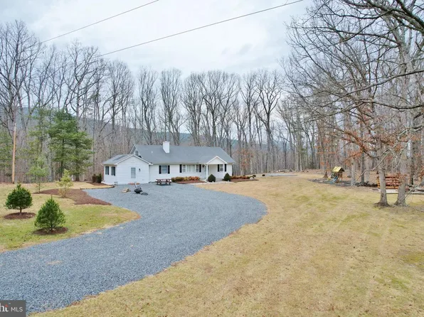 67 Plum Tree Ln, Fort Valley, VA 22652