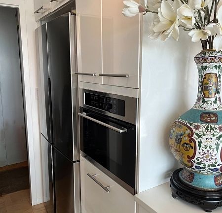 4th image of 926 Bloomfield Ave #8K