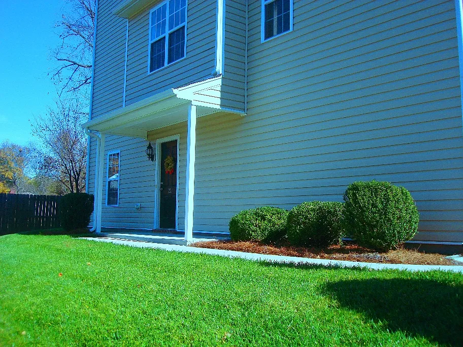 Building Photo - 22 Dunlevy Way