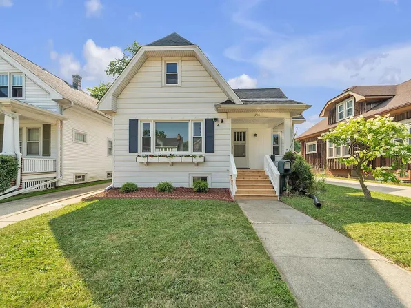 736 Monroe AVENUE, Racine, WI 53405